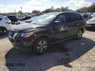 2020 Nissan Pathfinder SL with VIN 5N1DR2CN8LC598735, listed as a Copart auction lot 90596125 with 135,873 mi miles and Clean title. Bid and sale history available at DreamBid. Image 1.