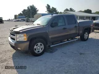 2007 Chevrolet Silverado 1500 2LT z VIN 2GCEK13M771630312, wystawiony jako Copart lot #67620505 z przebiegiem Nie podano mil oraz Szkoda całkowita • Salvage title. Historia ofert i sprzedaży dostępna na DreamBid. Obrazek 1.