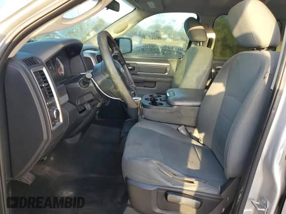 2017 Ram 1500 SLT z VIN 1C6RR7LT5HS713110, wystawiony jako Copart lot #76956094 z przebiegiem 275 531 mil mil oraz Szkoda całkowita • Salvage title. Historia ofert i sprzedaży dostępna na DreamBid. Obrazek 7.