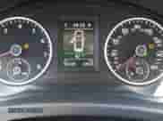 2016 Volkswagen Tiguan S z VIN WVGAV7AXXGW537679, wystawiony jako IAAI lot #42345024 z przebiegiem 92 229 mil mil oraz . Historia ofert i sprzedaży dostępna na DreamBid. Obrazek 15.