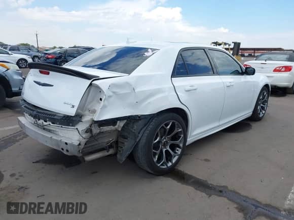 2017 Chrysler 300 S с VIN 2C3CCABGXHH616160, выставлен на аукционе IAAI как лот 42206004 с пробегом 131 306 миль миль и . История ставок и продаж доступна на DreamBid. Изображение 4.