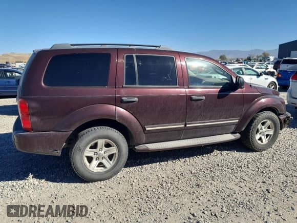 2004 Dodge Durango Limited with VIN 1D4HB58D74F174655, listed as a Copart auction lot 81427775 with 240,076 mi miles and Salvage title. Bid and sale history available at DreamBid. Image 3.