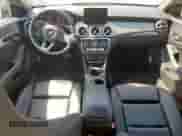 2019 Mercedes-Benz CLA 250 с VIN WDDSJ4EB5KN724690, выставлен на аукционе Copart как лот 84541655 с пробегом 52 604 миль миль и Списание • Salvage title. История ставок и продаж доступна на DreamBid. Изображение 8.