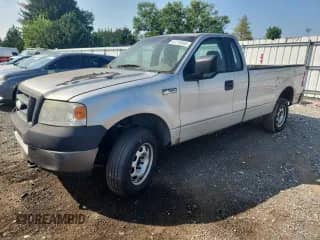 2005 Ford F-150 XL with VIN 1FTRF14W45NC06040, listed as a Copart auction lot 64719395 with 281,455 mi miles and Clean title. Bid and sale history available at DreamBid. Image 1.