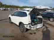 2020 Subaru Forester Premium z VIN JF2SKAJC8LH444087, wystawiony jako IAAI lot #43309967 z przebiegiem 60 190 mil mil oraz . Historia ofert i sprzedaży dostępna na DreamBid. Obrazek 3.