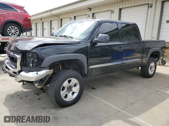 2005 GMC Sierra 1500 SLT z VIN 2GTEK13T551400143, wystawiony jako Copart lot #56217355 z przebiegiem 271 843 mil mil oraz Szkoda całkowita • Salvage title. Historia ofert i sprzedaży dostępna na DreamBid. Obrazek 1.