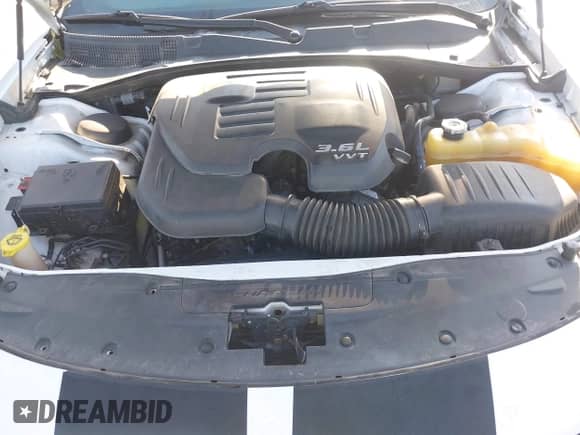 2016 Dodge Charger SE z VIN 2C3CDXBG4GH109642, wystawiony jako IAAI lot #43256514 z przebiegiem 164 253 mil mil oraz . Historia ofert i sprzedaży dostępna na DreamBid. Obrazek 10.