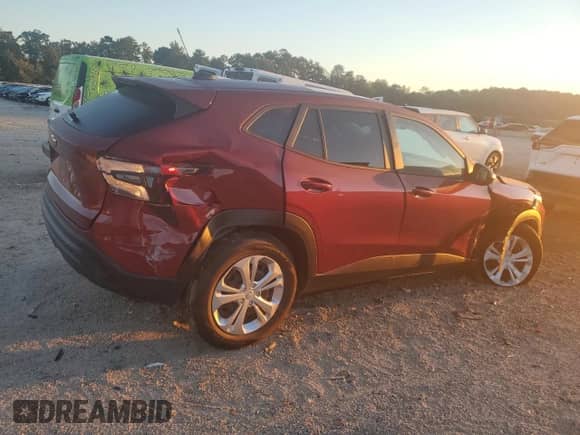 2022 Chevrolet Trax LS with VIN KL77LFEP9SC138312, listed as a Copart auction lot 86772025 with 21,078 mi miles and Clean title. Bid and sale history available at DreamBid. Image 3.
