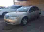 2007 Saturn ION ION 3 z VIN 1G8AL58FX7Z178533, wystawiony jako IAAI lot #41651569 z przebiegiem 198 749 mil mil oraz . Historia ofert i sprzedaży dostępna na DreamBid. Obrazek 2.