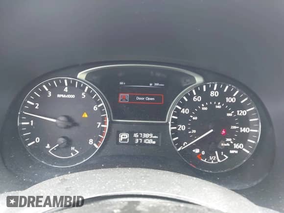 2015 Nissan Pathfinder S с VIN 5N1AR2MN6FC689914, выставлен на аукционе IAAI как лот 42211611 с пробегом 167 389 миль миль и . История ставок и продаж доступна на DreamBid. Изображение 7.