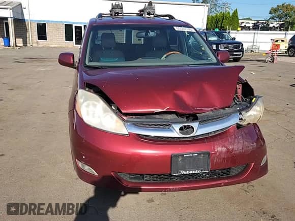 2009 Toyota Sienna XLE с VIN 5TDBK22C29S027393, выставлен на аукционе Copart как лот 65507745 с пробегом 230 919 миль миль и Списание • Salvage title. История ставок и продаж доступна на DreamBid. Изображение 14.
