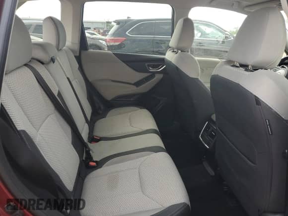 2020 Subaru Forester Premium с VIN JF2SKAGC3LH550261, выставлен на аукционе Copart как лот 63109305 с пробегом 55 608 миль миль и Списание • Salvage title. История ставок и продаж доступна на DreamBid. Изображение 11.