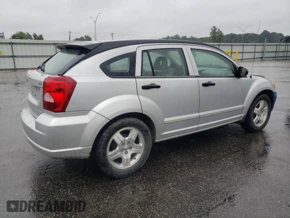 2007 Dodge Caliber SXT с VIN 1B3HB48BX7D511133, выставлен на аукционе Copart как лот 81882245 с пробегом 176 084 миль миль и Списание • Salvage title. История ставок и продаж доступна на DreamBid. Изображение 3.