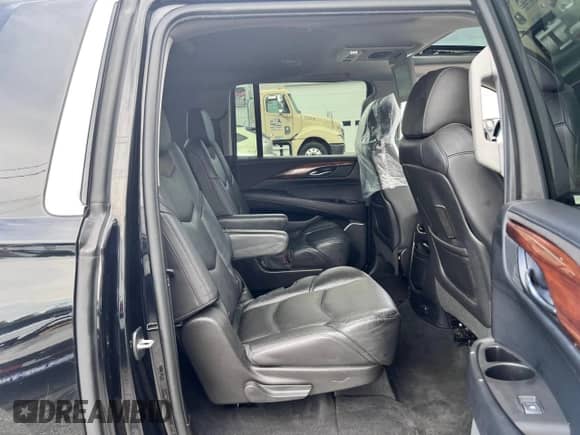 2016 Cadillac Escalade ESV Premium Collection с VIN 1GYS4JKJ6GR111807, выставлен на аукционе Copart как лот 63006475 с пробегом 137 415 миль миль и Чистый • Clean title. История ставок и продаж доступна на DreamBid. Изображение 6.
