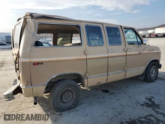1984 Ford Econoline Cargo with VIN 1FMDE11F6EHA00696, listed as a Copart auction lot 42339305 with 40,518 mi miles and Salvage title. Bid and sale history available at DreamBid. Image 3.