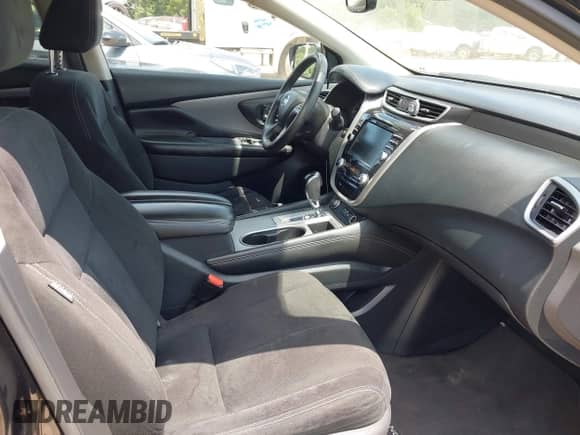 2020 Nissan Murano SV with VIN 5N1AZ2BJ4LN135738, listed as a IAAI auction lot 42830765 with 173,534 mi miles and . Bid and sale history available at DreamBid. Image 5.
