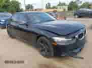 2015 BMW 3 Series 328i z VIN WBA3A5C54FF606600, wystawiony jako IAAI lot #43193224 z przebiegiem 136 632 mil mil oraz . Historia ofert i sprzedaży dostępna na DreamBid. Obrazek 1.