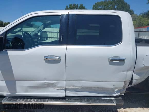 2022 Ford F-150 XL с VIN 1FTFW1E80NKE74040, выставлен на аукционе IAAI как лот 43168957 с пробегом 58 952 миль миль и . История ставок и продаж доступна на DreamBid. Изображение 15.