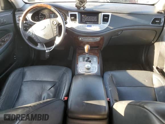 2009 Hyundai Genesis z VIN KMHGC46F39U040406, wystawiony jako Copart lot #86602035 z przebiegiem 163 285 mil mil oraz Czysty tytuł • Clean title. Historia ofert i sprzedaży dostępna na DreamBid. Obrazek 8.