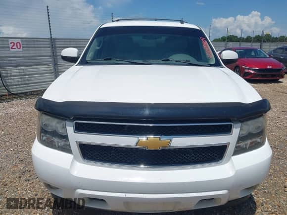 2013 Chevrolet Tahoe LT с VIN 1GNSCBE07DR375705, выставлен на аукционе IAAI как лот 42692809 с пробегом 269 569 миль миль и . История ставок и продаж доступна на DreamBid. Изображение 12.