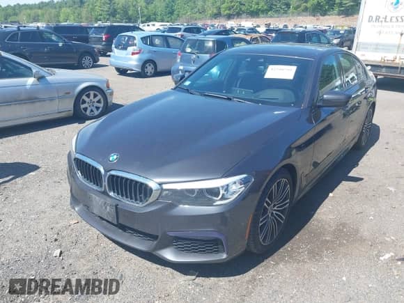 2018 BMW 5 Series 540i xDrive с VIN WBAJE7C59JWD52515, выставлен на аукционе IAAI как лот 42340795 с пробегом 112 337 миль миль и . История ставок и продаж доступна на DreamBid. Изображение 6.