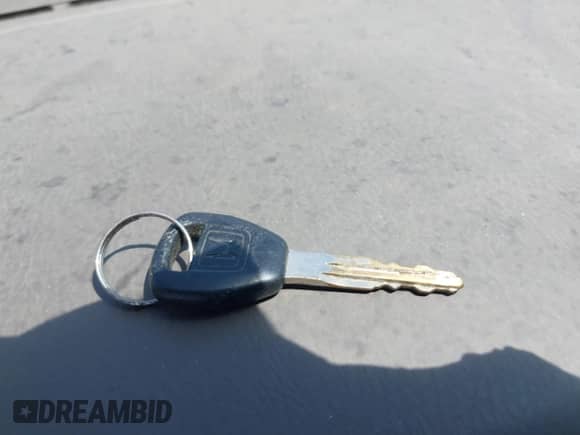 2000 Honda Accord SE with VIN JHMCG6694YC017667, listed as a IAAI auction lot 42748117 with 214,521 mi miles and . Bid and sale history available at DreamBid. Image 11.