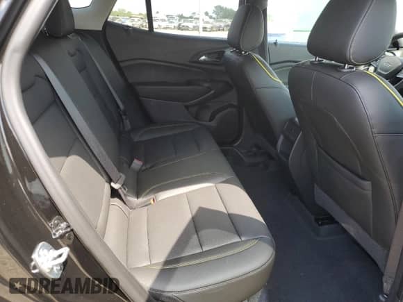 2025 Chevrolet Trax ACTIV с VIN KL77LKEP7SC276083, выставлен на аукционе Copart как лот 68591445 с пробегом 1 822 миль миль и Списание • Salvage title. История ставок и продаж доступна на DreamBid. Изображение 10.