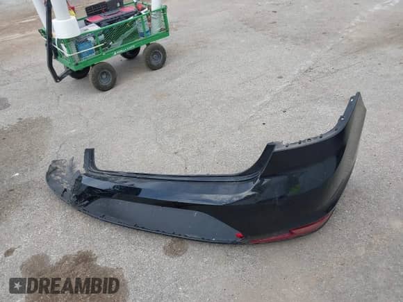 2020 Hyundai Elantra SEL with VIN 5NPD84LF8LH578470, listed as a IAAI auction lot 43098873 with 28,476 mi miles and . Bid and sale history available at DreamBid. Image 12.