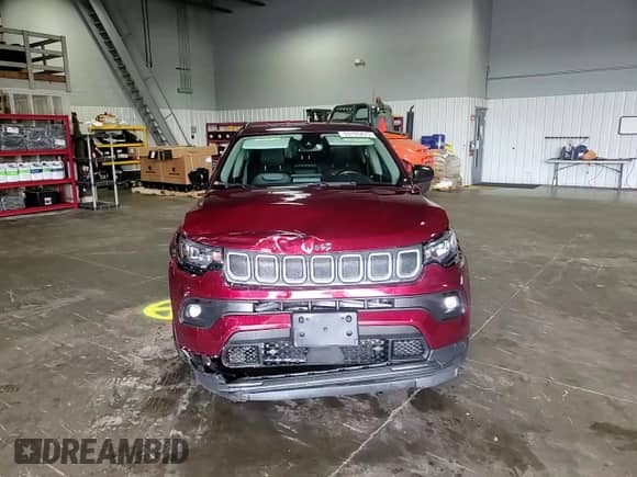 2022 Jeep Compass Latitude с VIN 3C4NJDBB2NT156849, выставлен на аукционе Copart как лот 69195475 с пробегом 33 100 миль миль и Списание • Salvage title. История ставок и продаж доступна на DreamBid. Изображение 14.