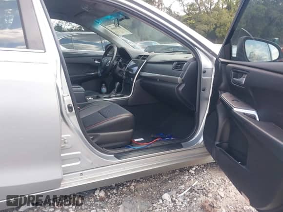 2015 Toyota Camry SE с VIN 4T1BF1FK6FU020188, выставлен на аукционе IAAI как лот 43285898 с пробегом 144 083 миль миль и . История ставок и продаж доступна на DreamBid. Изображение 5.