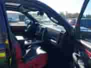 2017 Ram 1500 Rebel z VIN 1C6RR7YTXHS589327, wystawiony jako IAAI lot #42744318 z przebiegiem 144 212 mil mil oraz . Historia ofert i sprzedaży dostępna na DreamBid. Obrazek 5.