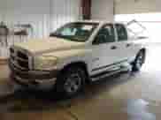 2008 Dodge 1500 ST z VIN 1D7HA18K08J139956, wystawiony jako IAAI lot #42314710 z przebiegiem 171 082 mil mil oraz . Historia ofert i sprzedaży dostępna na DreamBid. Obrazek 2.