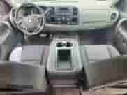 2011 Chevrolet Silverado 1500 LS z VIN 3GCPKREA2BG303472, wystawiony jako Copart lot #64091145 z przebiegiem 150 803 mil mil oraz Czysty tytuł • Clean title. Historia ofert i sprzedaży dostępna na DreamBid. Obrazek 8.