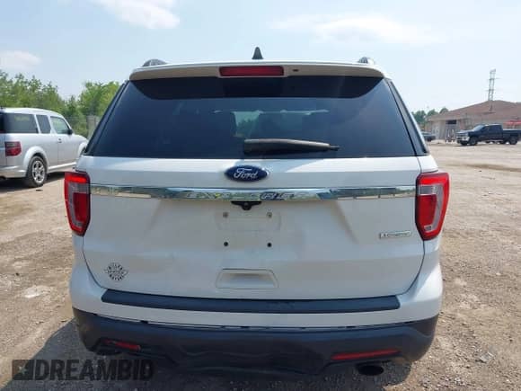 2018 Ford Explorer with VIN 1FM5K7BH8JGA83063, listed as a IAAI auction lot 42636972 with 148,638 mi miles and . Bid and sale history available at DreamBid. Image 16.