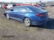 2019 Hyundai Sonata Sport z VIN 5NPE34AFXKH792154, wystawiony jako IAAI lot #41328069 z przebiegiem 68 504 mil mil oraz . Historia ofert i sprzedaży dostępna na DreamBid. Obrazek 3.