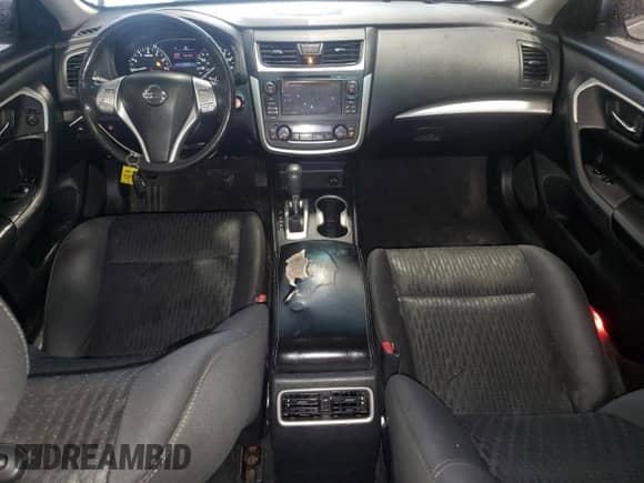 2016 Nissan Altima S z VIN 1N4AL3AP5GC240748, wystawiony jako Copart lot #66890425 z przebiegiem 165 496 mil mil oraz Szkoda całkowita • Salvage title. Historia ofert i sprzedaży dostępna na DreamBid. Obrazek 8.