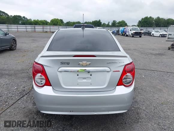 2016 Chevrolet Sonic LTZ с VIN 1G1JE5SB1G4131452, выставлен на аукционе IAAI как лот 42478255 с пробегом 162 621 миль миль и . История ставок и продаж доступна на DreamBid. Изображение 16.