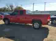 2007 GMC Sierra 1500 SLE1 with VIN 2GTEC19C671620771, listed as a Copart auction lot 87043634 with 301,038 mi miles and Salvage title. Bid and sale history available at DreamBid. Image 2.