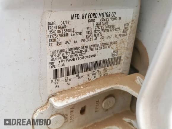 2016 Ford F-250 Lariat z VIN 1FT7W2BT6GEC69990, wystawiony jako Copart lot #81016765 z przebiegiem 234 503 mil mil oraz Szkoda całkowita • Salvage title. Historia ofert i sprzedaży dostępna na DreamBid. Obrazek 12.