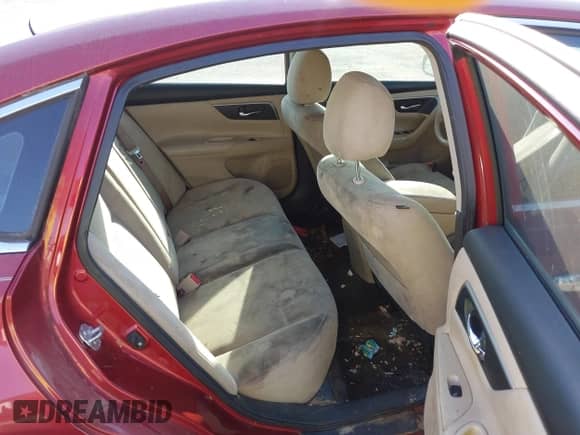 2015 Nissan Altima S z VIN 1N4AL3AP3FC481352, wystawiony jako IAAI lot #40611943 z przebiegiem 148 328 mil mil oraz . Historia ofert i sprzedaży dostępna na DreamBid. Obrazek 8.