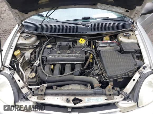 2000 Dodge Neon Highline z VIN 1B3ES46C5YD731845, wystawiony jako IAAI lot #42436755 z przebiegiem 177 211 mil mil oraz . Historia ofert i sprzedaży dostępna na DreamBid. Obrazek 10.