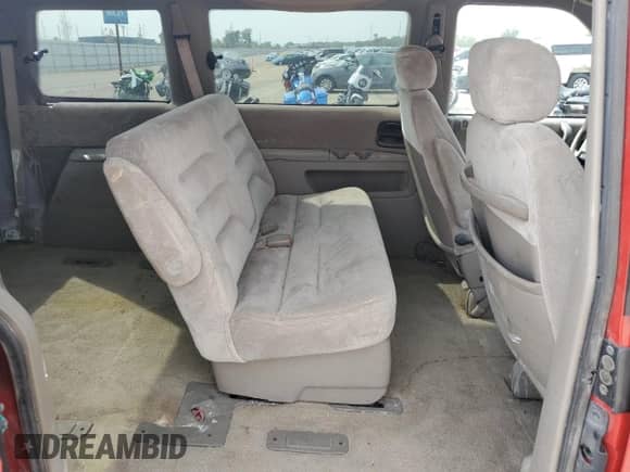 1994 Dodge Caravan z VIN 2B4GH55R7RR785838, wystawiony jako Copart lot #80905325 z przebiegiem 117 160 mil mil oraz Czysty tytuł • Clean title. Historia ofert i sprzedaży dostępna na DreamBid. Obrazek 11.