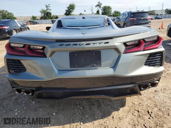 2022 Chevrolet Corvette 2LT z VIN 1G1YB2D47N5110763, wystawiony jako Copart lot #63411194 z przebiegiem Nie podano mil oraz Szkoda całkowita • Salvage title. Historia ofert i sprzedaży dostępna na DreamBid. Obrazek 6.