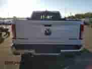 2021 Ram 1500 Big Horn z VIN 1C6SRFMT2MN648638, wystawiony jako Copart lot #64840265 z przebiegiem 73 145 mil mil oraz Szkoda całkowita • Salvage title. Historia ofert i sprzedaży dostępna na DreamBid. Obrazek 6.