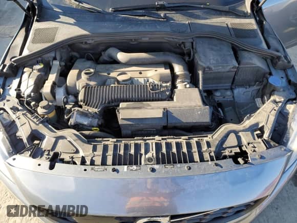 2016 Volvo S60 T5 Platinum с VIN YV4612UM5G2000927, выставлен на аукционе Copart как лот 45575685 с пробегом 137 541 миль миль и Списание • Salvage title. История ставок и продаж доступна на DreamBid. Изображение 11.