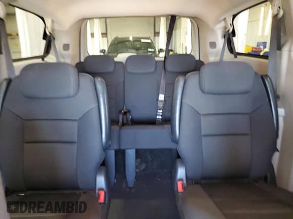 2010 Dodge Grand Caravan Hero с VIN 2D4RN3D19AR363999, выставлен на аукционе Copart как лот 70290925 с пробегом 176 284 миль миль и Списание • Salvage title. История ставок и продаж доступна на DreamBid. Изображение 10.