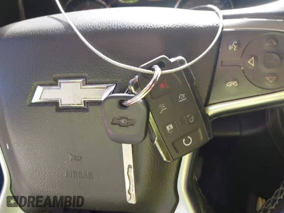 2018 Chevrolet Silverado 1500 LTZ z VIN 3GCUKSEC1JG495350, wystawiony jako IAAI lot #43318196 z przebiegiem 139 694 mil mil oraz . Historia ofert i sprzedaży dostępna na DreamBid. Obrazek 11.