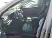 2017 Kia Sorento EX z VIN 5XYPHDA50HG270120, wystawiony jako Copart lot #56504135 z przebiegiem Nie podano mil oraz Szkoda całkowita • Salvage title. Historia ofert i sprzedaży dostępna na DreamBid. Obrazek 7.