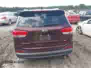 2017 Kia Sorento LX z VIN 5XYPG4A31HG267826, wystawiony jako IAAI lot #42836341 z przebiegiem 173 276 mil mil oraz . Historia ofert i sprzedaży dostępna na DreamBid. Obrazek 17.