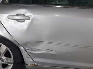 2010 Chevrolet Malibu 1FL z VIN 1G1ZA5E00AF244796, wystawiony jako IAAI lot #43290010 z przebiegiem 127 256 mil mil oraz . Historia ofert i sprzedaży dostępna na DreamBid. Obrazek 6.